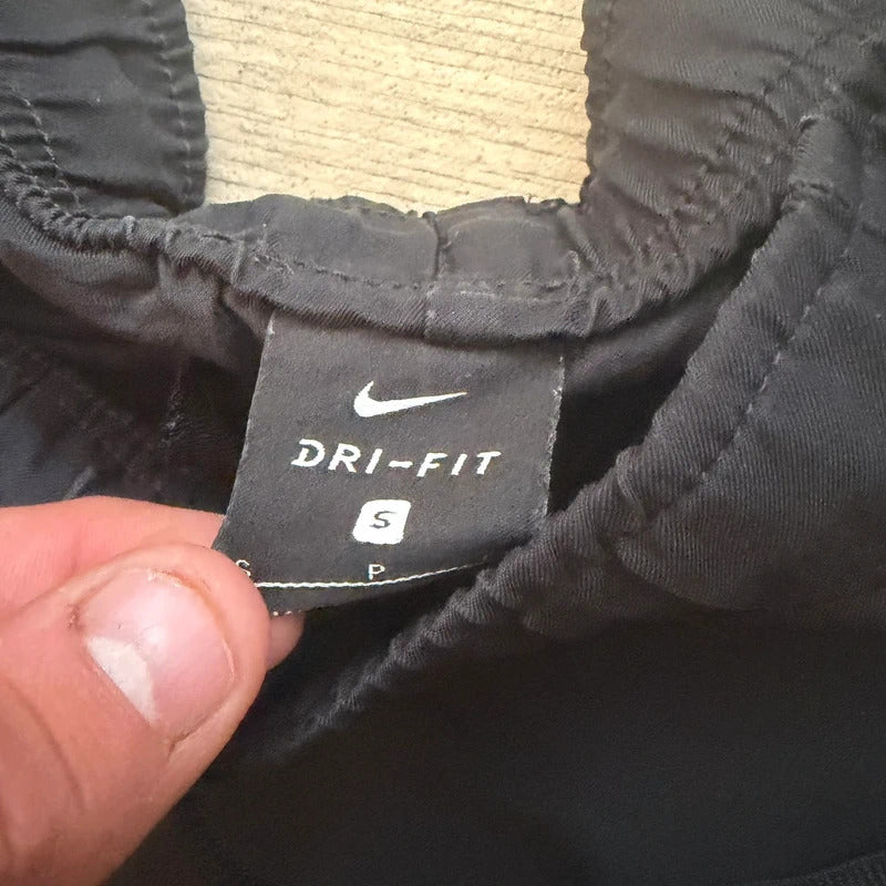Vintage Nike dri-fit black Y2K nylon joggers size S 150