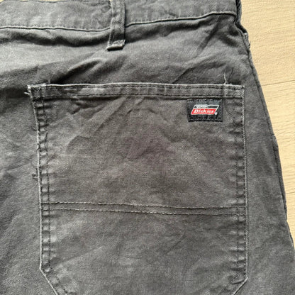 Vintage dickies Y2K relaxed skater style cargo shorts black W42 112