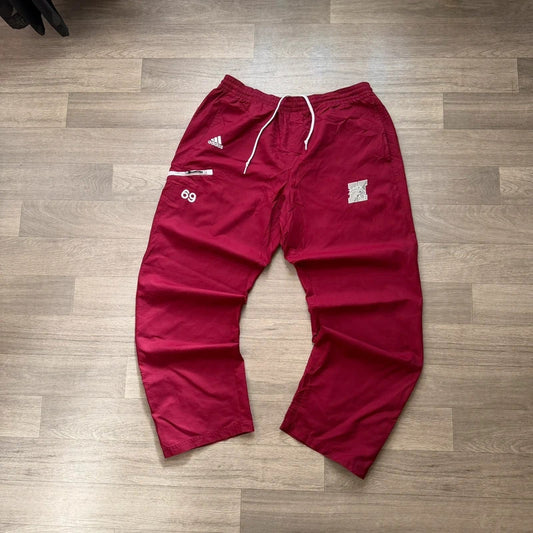 Adidas vintage Y2K wide leg nylon track pant trousers red size L 153