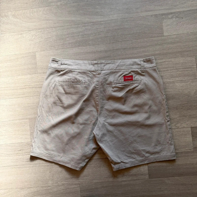 Vintage men’s dickies beige tan chino skater shorts W38 (08)