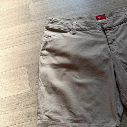 Vintage men’s dickies beige tan chino skater shorts W38 (08)