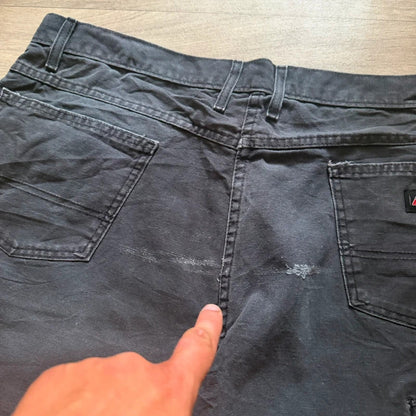 Vintage Dickies Cargo Shorts Black Baggy Workwear Y2K Skate Utility W40 095