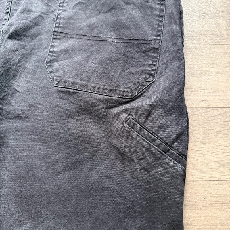 Vintage dickies Y2K relaxed skater style cargo shorts black W42 112