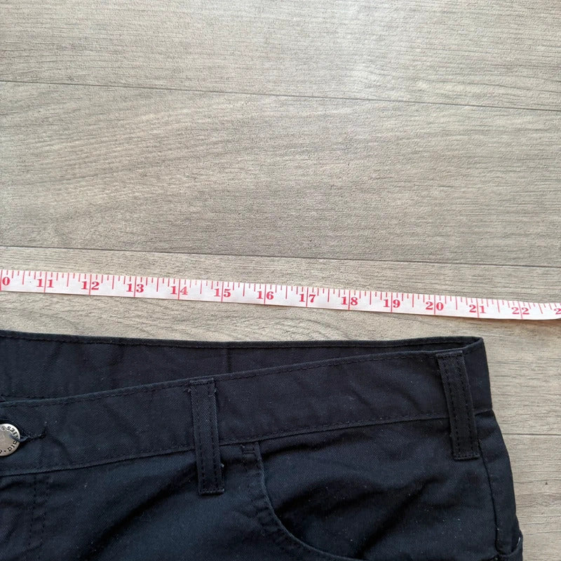 Vintage Y2K 2000s Dickies skater black relaxed baggy utility chino cargo shorts W42 (11)